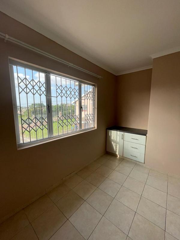 To Let 2 Bedroom Property for Rent in Sherwood KwaZulu-Natal