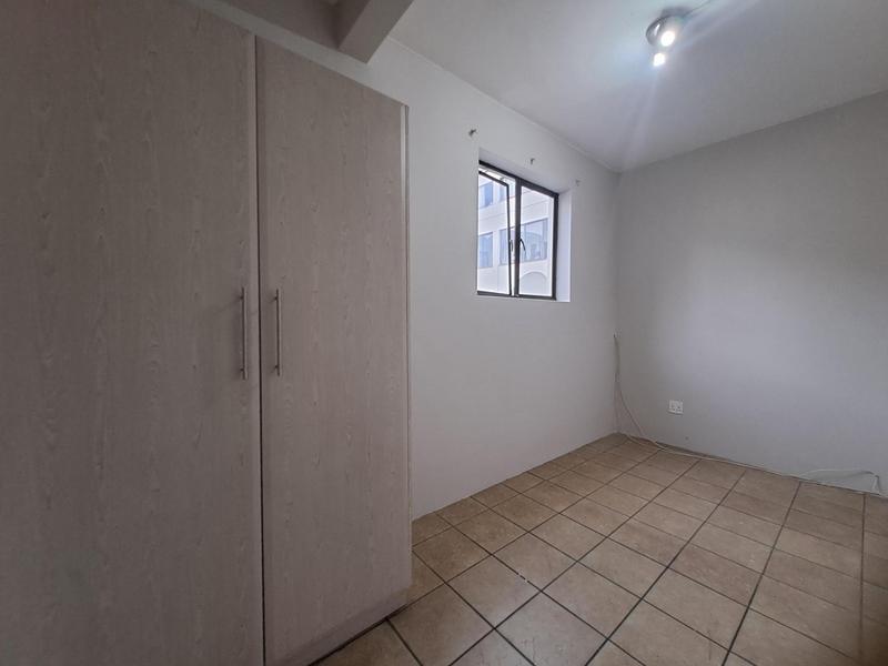 To Let 2 Bedroom Property for Rent in Glenwood KwaZulu-Natal