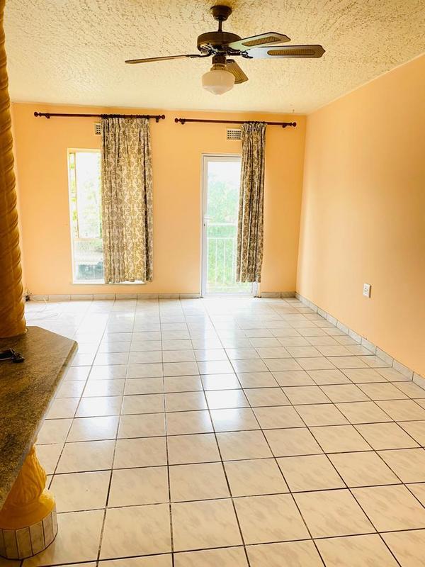 To Let 1 Bedroom Property for Rent in Montclair KwaZulu-Natal