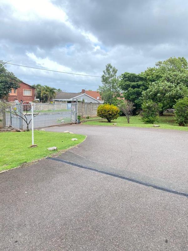 To Let 1 Bedroom Property for Rent in Montclair KwaZulu-Natal