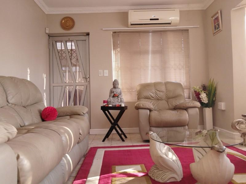 5 Bedroom Property for Sale in Avoca KwaZulu-Natal