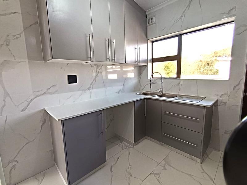 To Let 3 Bedroom Property for Rent in Westgate KwaZulu-Natal
