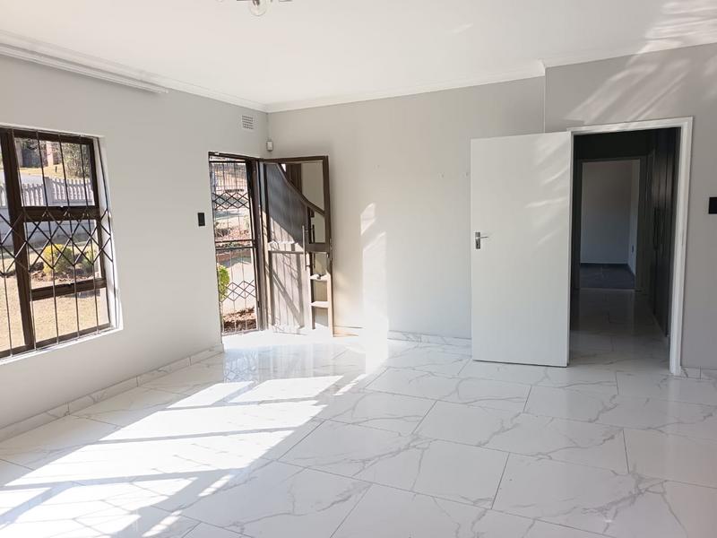 To Let 3 Bedroom Property for Rent in Westgate KwaZulu-Natal