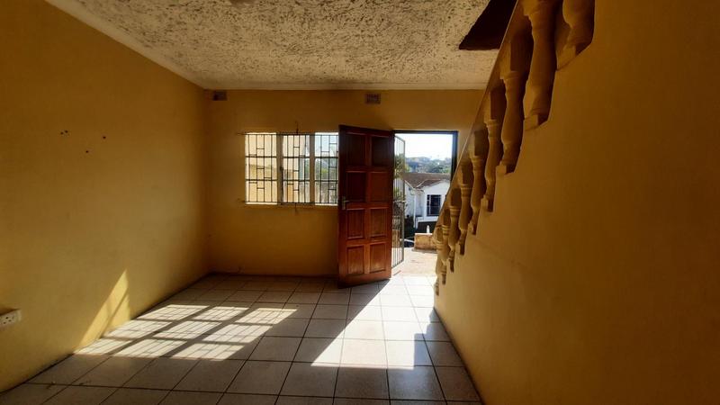 To Let 2 Bedroom Property for Rent in Crossmoor KwaZulu-Natal