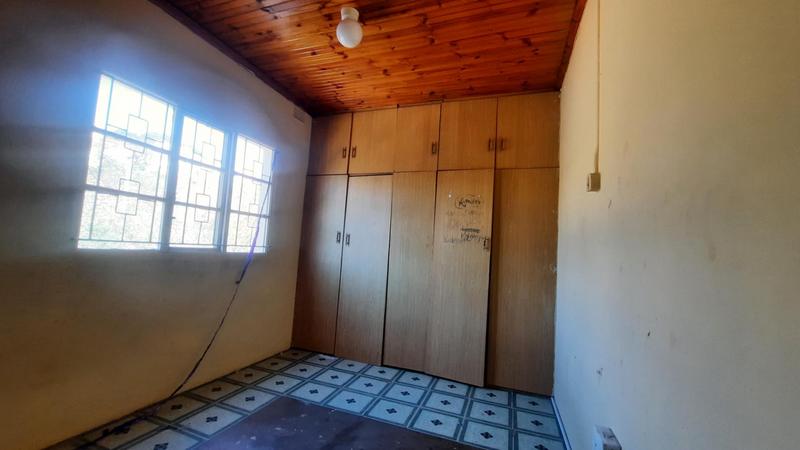 To Let 2 Bedroom Property for Rent in Crossmoor KwaZulu-Natal