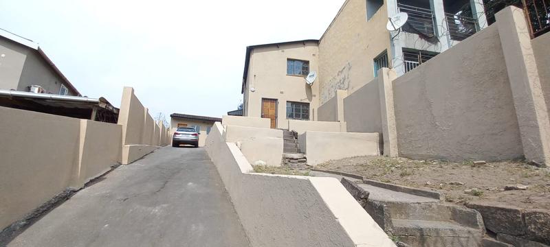 To Let 2 Bedroom Property for Rent in Crossmoor KwaZulu-Natal