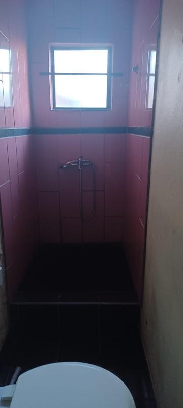 To Let 1 Bedroom Property for Rent in Caneside KwaZulu-Natal