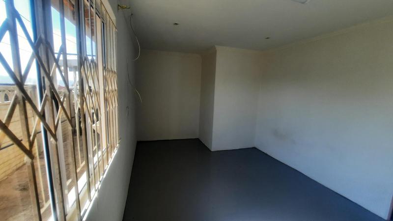 To Let 1 Bedroom Property for Rent in Westham KwaZulu-Natal