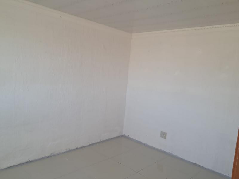 To Let 3 Bedroom Property for Rent in Whetstone KwaZulu-Natal