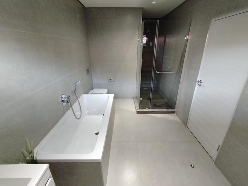 4 Bedroom Property for Sale in Izinga KwaZulu-Natal