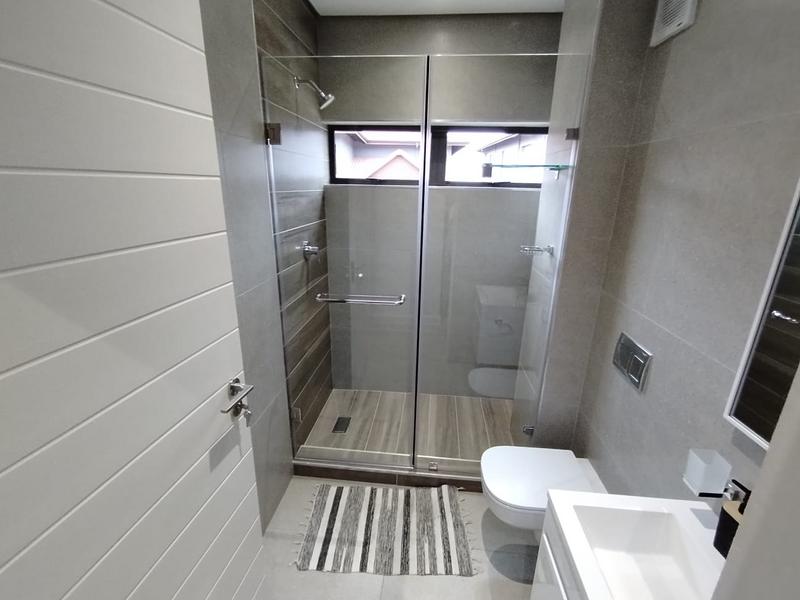 4 Bedroom Property for Sale in Izinga KwaZulu-Natal
