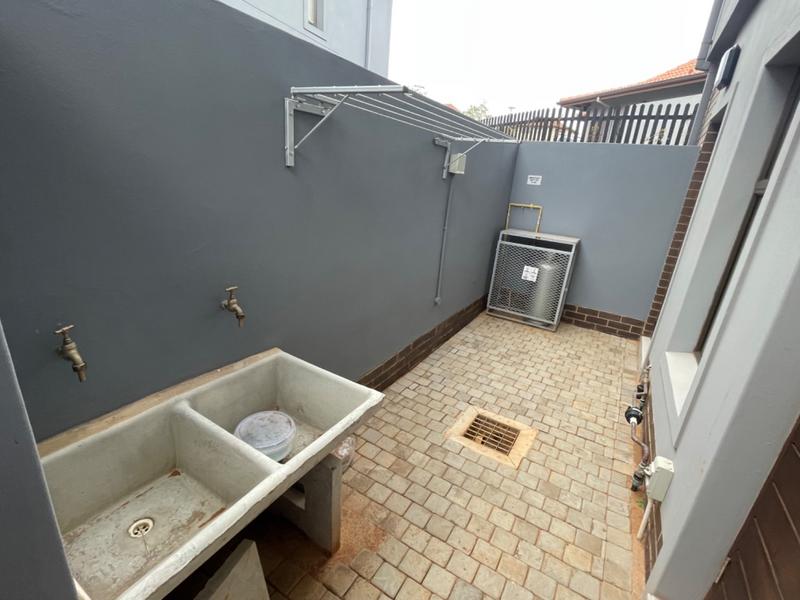 4 Bedroom Property for Sale in Izinga KwaZulu-Natal