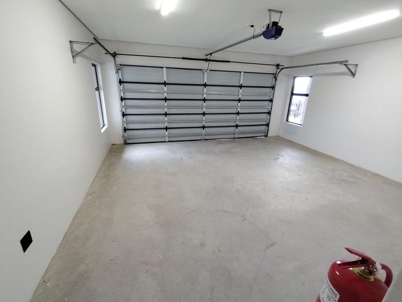 3 Bedroom Property for Sale in Izinga KwaZulu-Natal