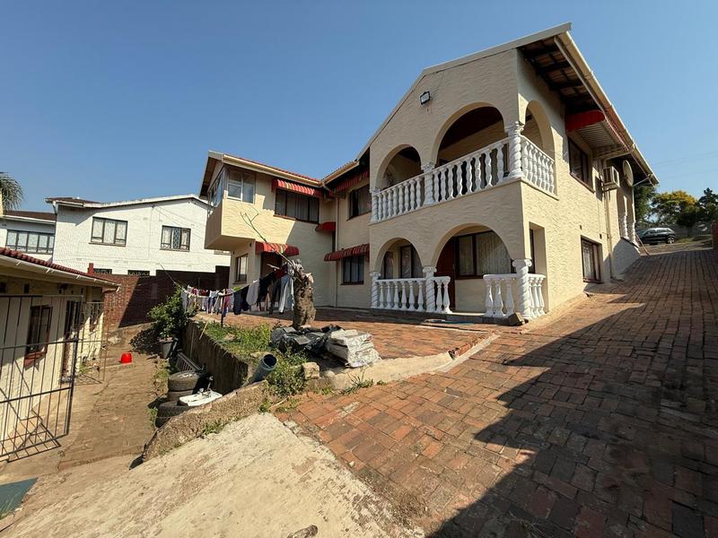 4 Bedroom Property for Sale in Burlington Heights KwaZulu-Natal