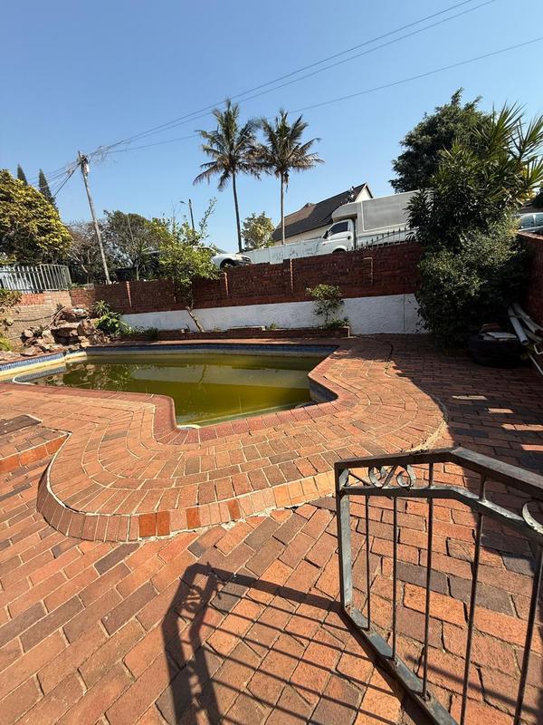 4 Bedroom Property for Sale in Burlington Heights KwaZulu-Natal