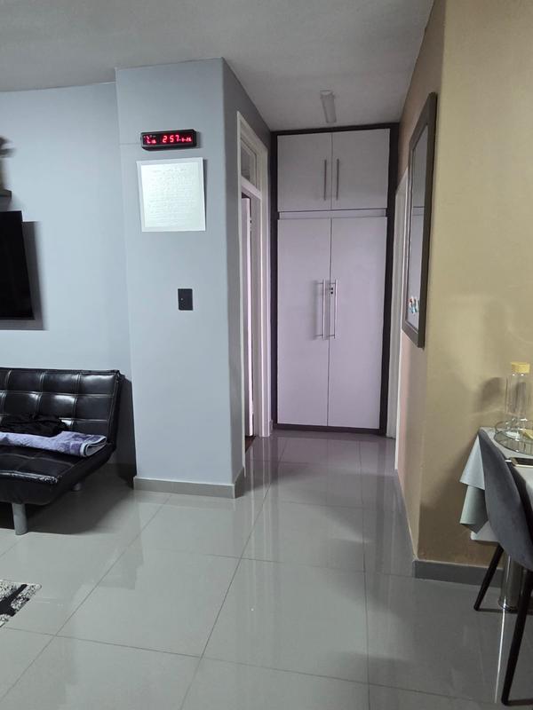 2 Bedroom Property for Sale in Morningside KwaZulu-Natal