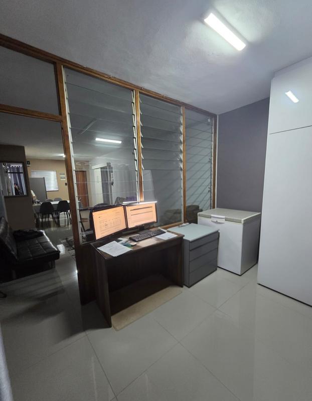 2 Bedroom Property for Sale in Morningside KwaZulu-Natal