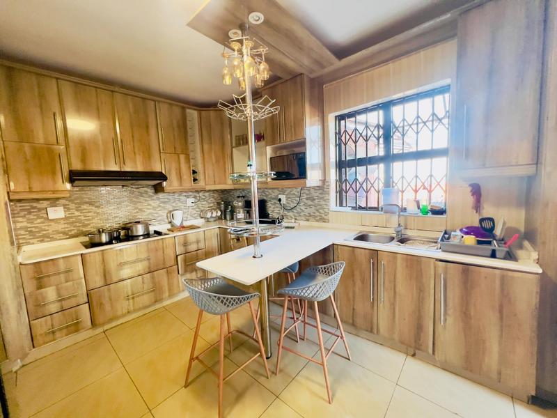 4 Bedroom Property for Sale in Inanda KwaZulu-Natal