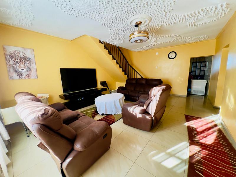 4 Bedroom Property for Sale in Inanda KwaZulu-Natal