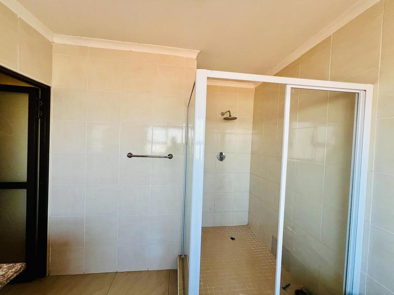 4 Bedroom Property for Sale in Inanda KwaZulu-Natal