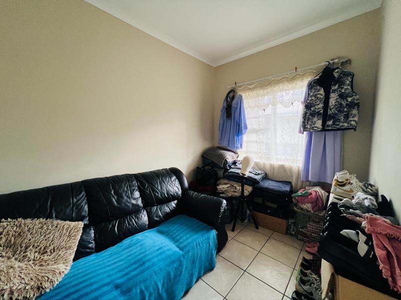 2 Bedroom Property for Sale in Kwamashu KwaZulu-Natal