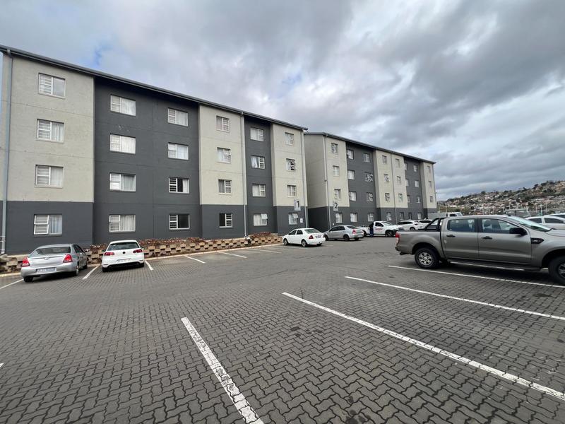 2 Bedroom Property for Sale in Kwamashu KwaZulu-Natal