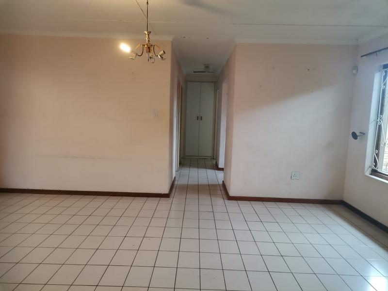 To Let 2 Bedroom Property for Rent in Empangeni Central KwaZulu-Natal