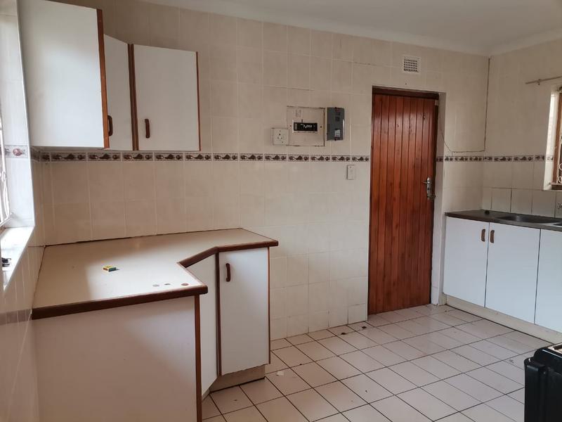To Let 2 Bedroom Property for Rent in Empangeni Central KwaZulu-Natal