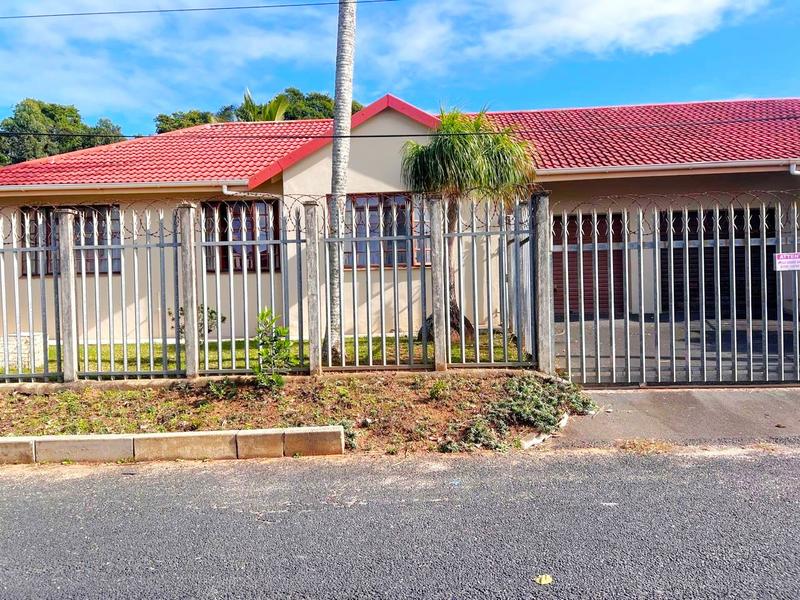 To Let 2 Bedroom Property for Rent in Margate KwaZulu-Natal