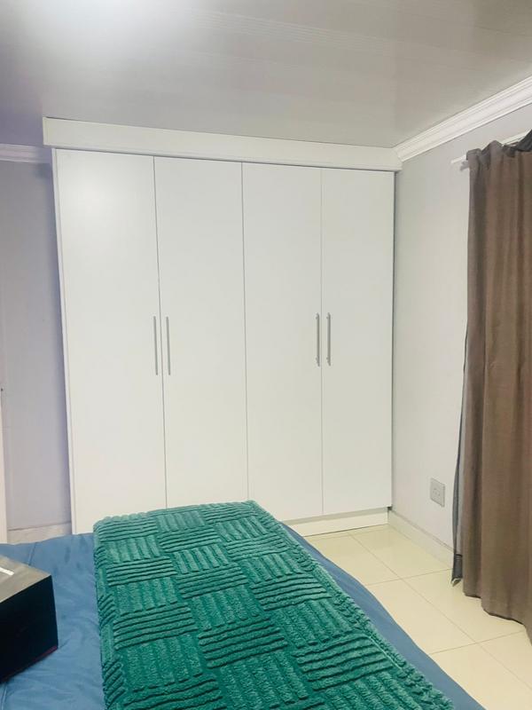 2 Bedroom Property for Sale in Newlands West KwaZulu-Natal