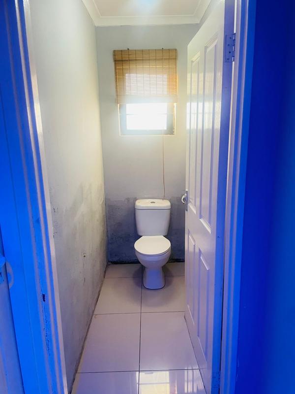 2 Bedroom Property for Sale in Newlands West KwaZulu-Natal