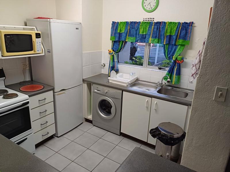 2 Bedroom Property for Sale in Uvongo KwaZulu-Natal