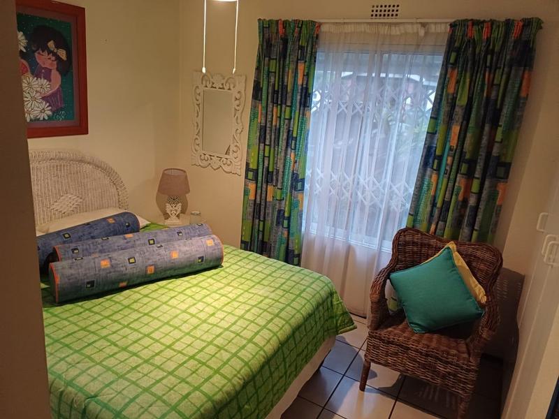 2 Bedroom Property for Sale in Uvongo KwaZulu-Natal