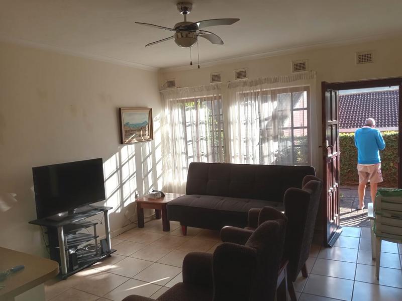 1 Bedroom Property for Sale in Scottburgh KwaZulu-Natal