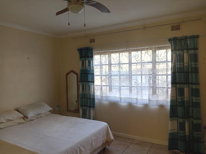 1 Bedroom Property for Sale in Scottburgh KwaZulu-Natal
