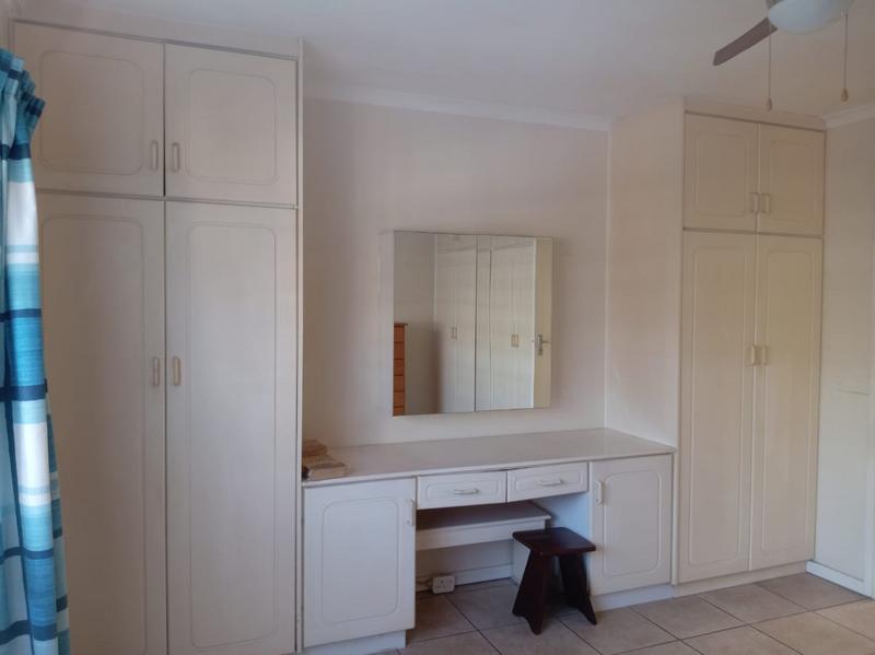 1 Bedroom Property for Sale in Scottburgh KwaZulu-Natal