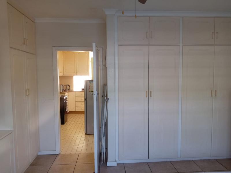 1 Bedroom Property for Sale in Scottburgh KwaZulu-Natal