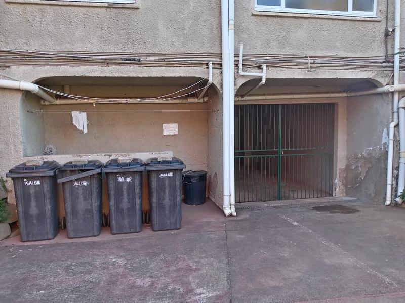 1 Bedroom Property for Sale in Scottburgh KwaZulu-Natal