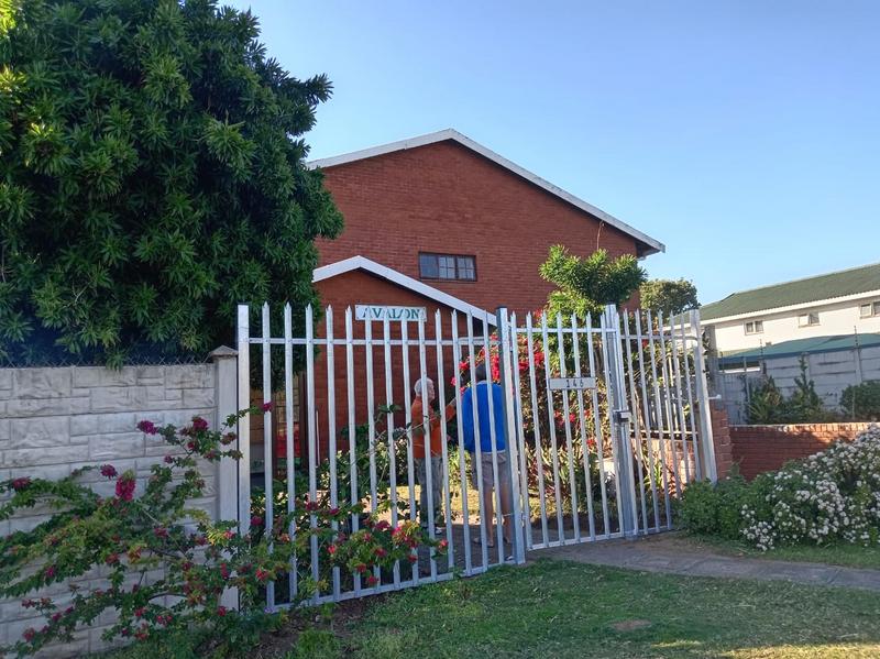 1 Bedroom Property for Sale in Scottburgh KwaZulu-Natal