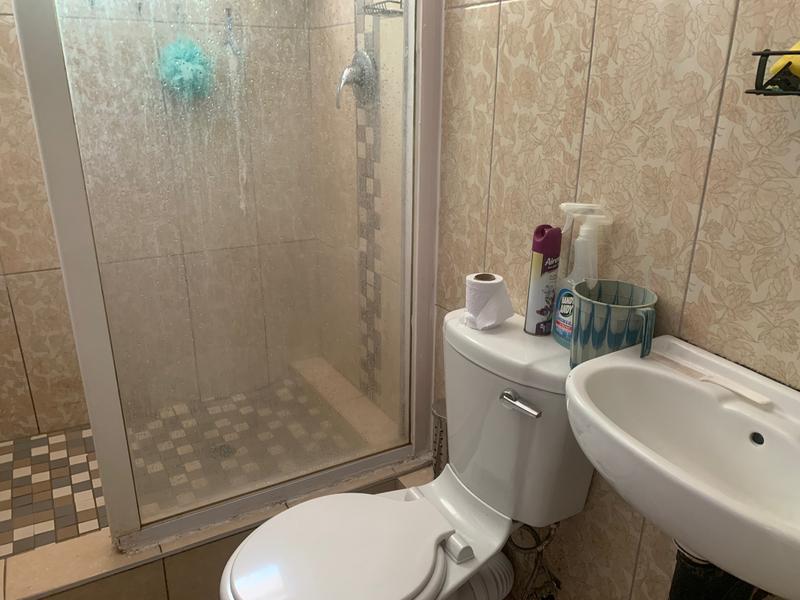 To Let 2 Bedroom Property for Rent in Hillary KwaZulu-Natal