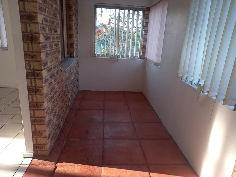 To Let 2 Bedroom Property for Rent in Escombe KwaZulu-Natal