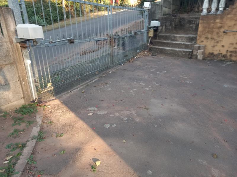 To Let 2 Bedroom Property for Rent in Escombe KwaZulu-Natal
