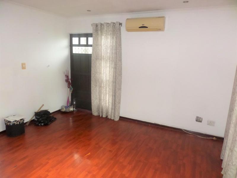2 Bedroom Property for Sale in Bellair KwaZulu-Natal