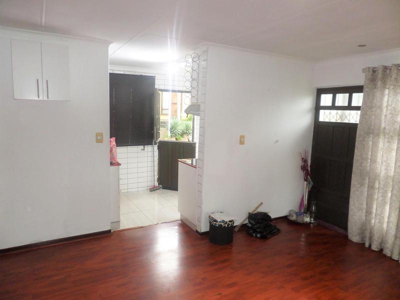 2 Bedroom Property for Sale in Bellair KwaZulu-Natal