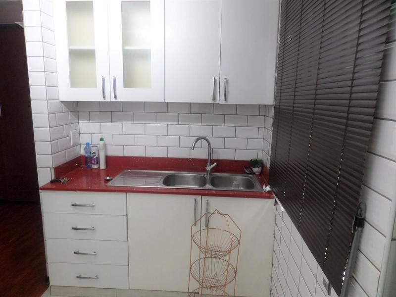 2 Bedroom Property for Sale in Bellair KwaZulu-Natal