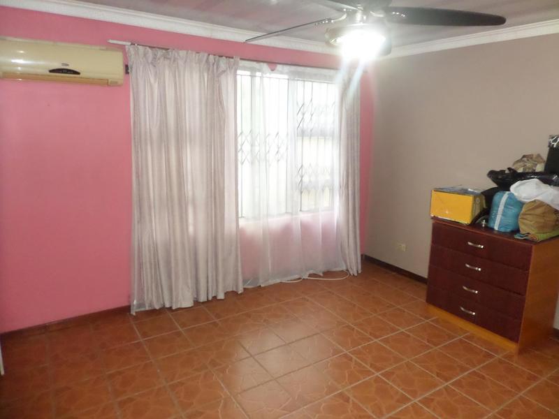 2 Bedroom Property for Sale in Bellair KwaZulu-Natal