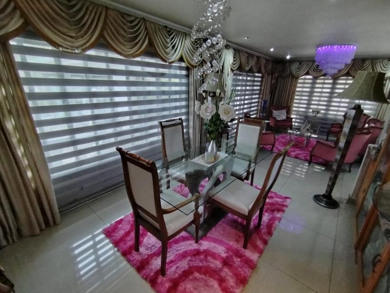 4 Bedroom Property for Sale in Somerset Park KwaZulu-Natal