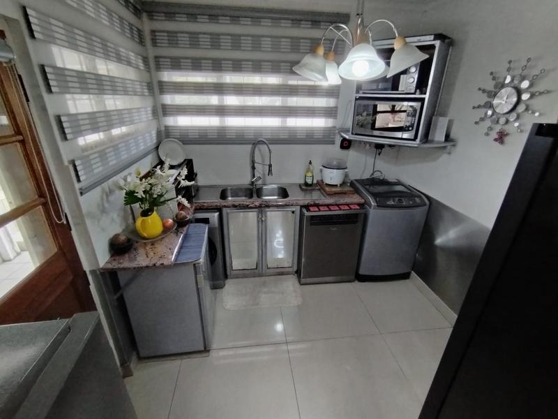 4 Bedroom Property for Sale in Somerset Park KwaZulu-Natal