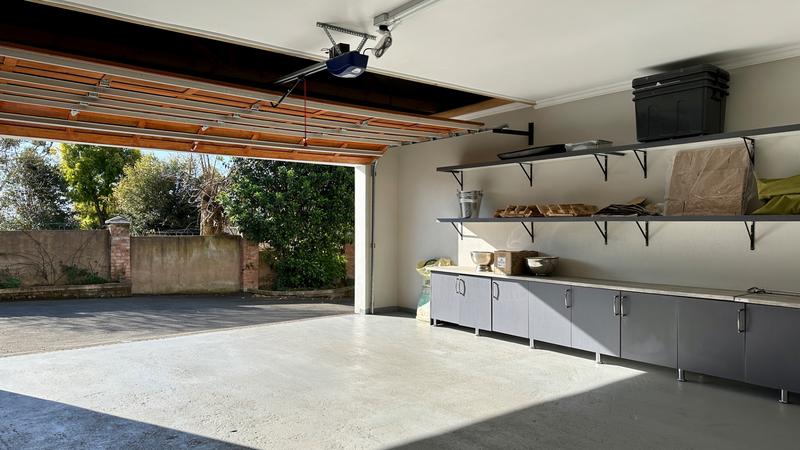 3 Bedroom Property for Sale in Leonard KwaZulu-Natal
