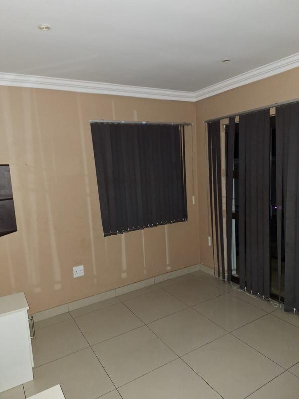 To Let 2 Bedroom Property for Rent in Somerset Park KwaZulu-Natal